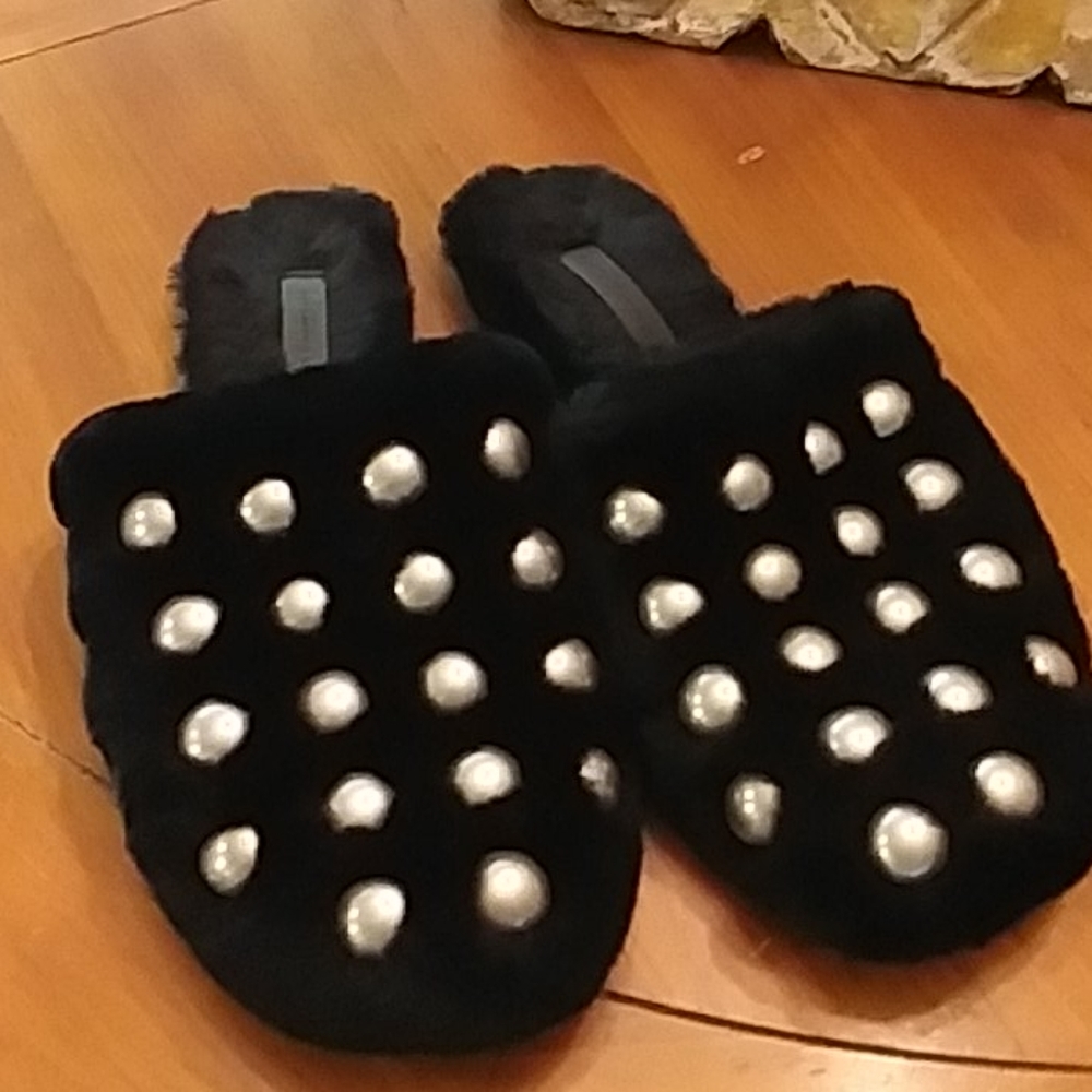 Alexander Wang fur slides